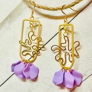 Handmade Lavender Amoeba Earrings
